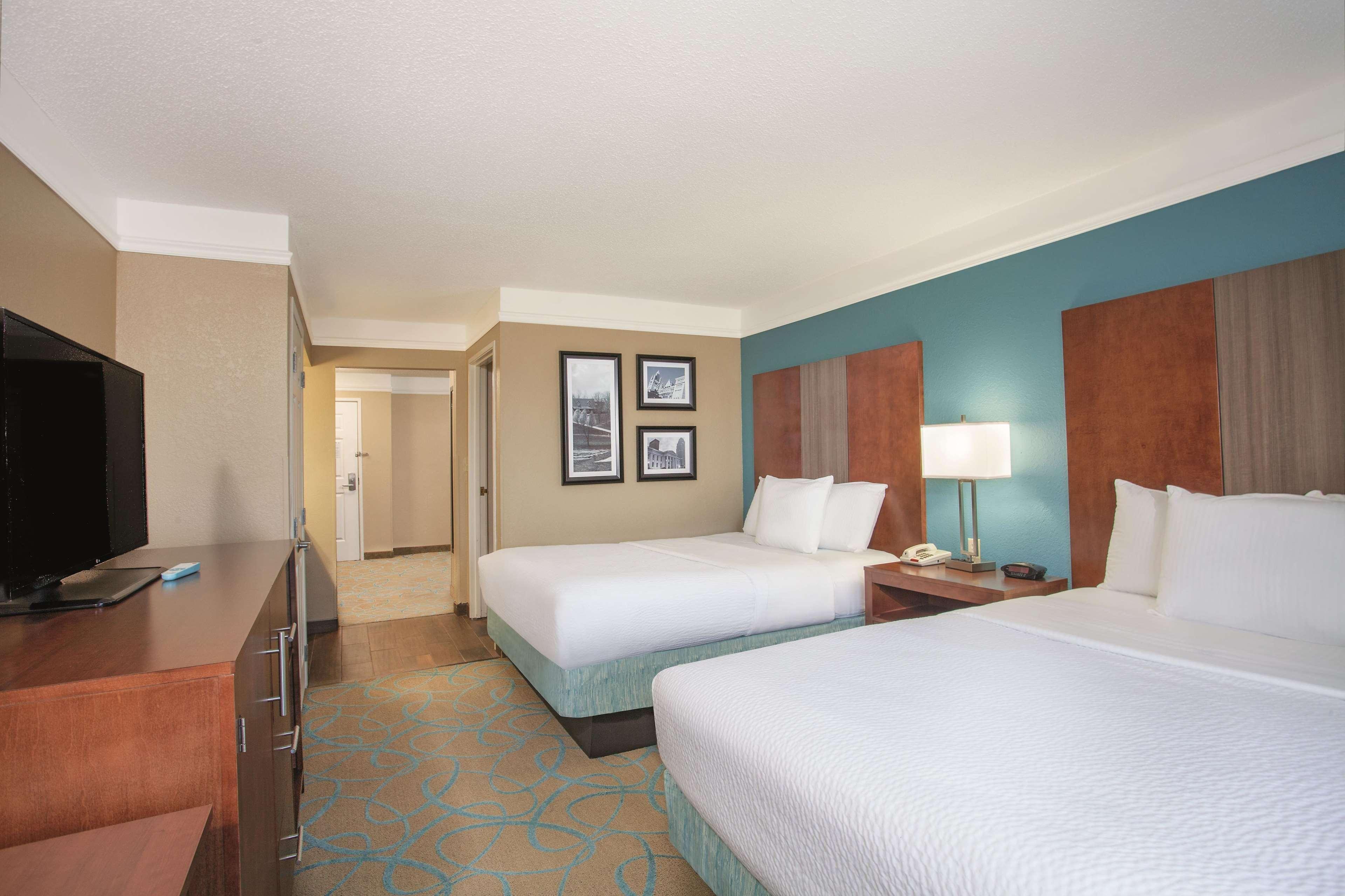 Hotel La Quinta By Wyndham Elizabethtown Exterior foto
