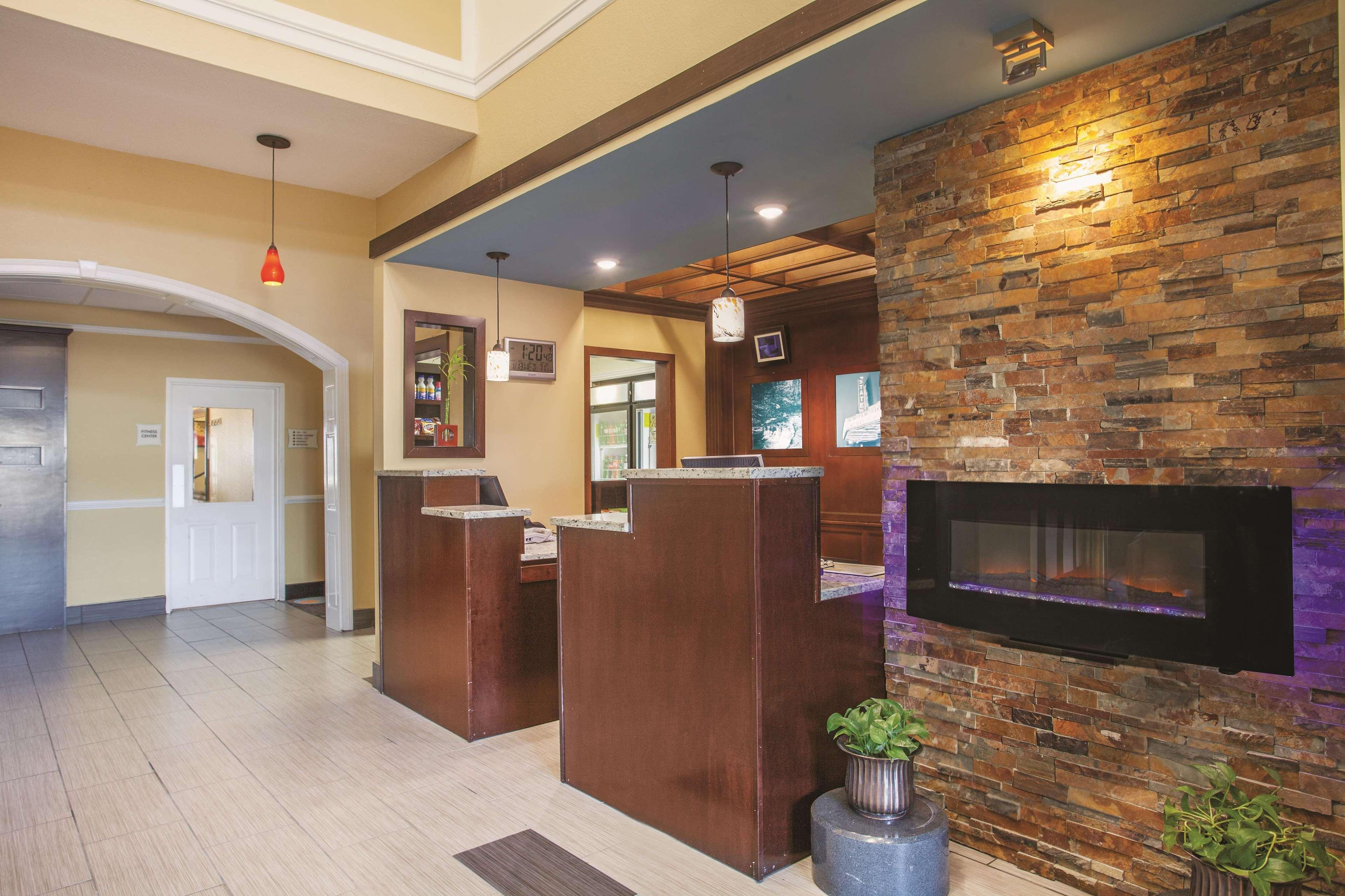 Hotel La Quinta By Wyndham Elizabethtown Exterior foto