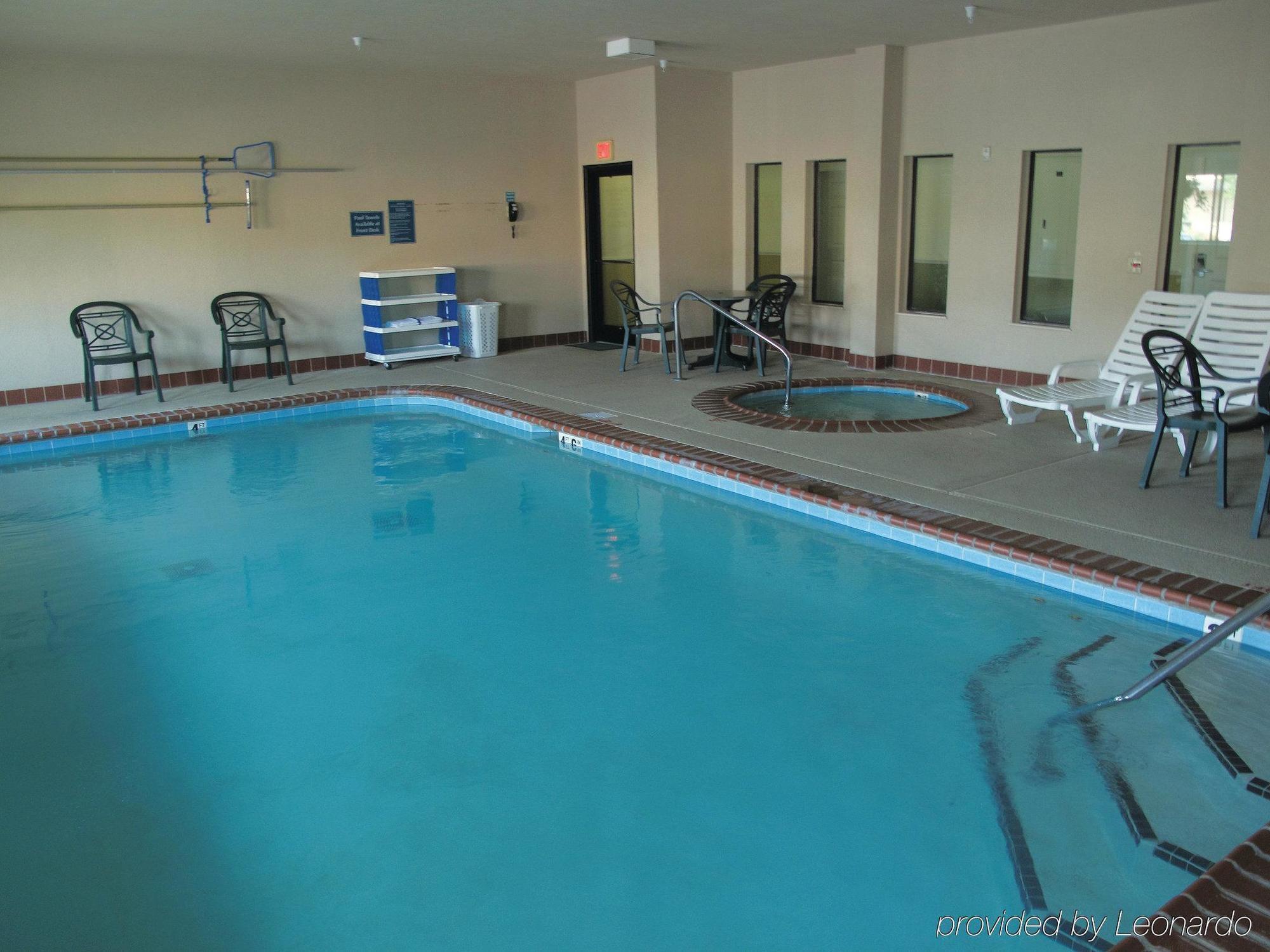 Hotel La Quinta By Wyndham Elizabethtown Facilidades foto