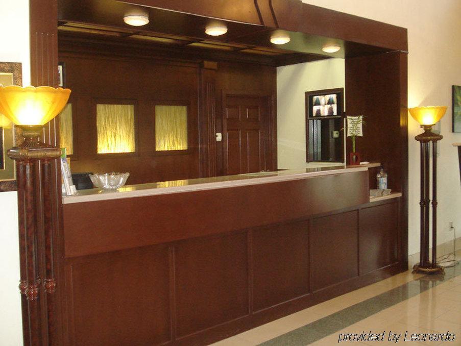 Hotel La Quinta By Wyndham Elizabethtown Exterior foto