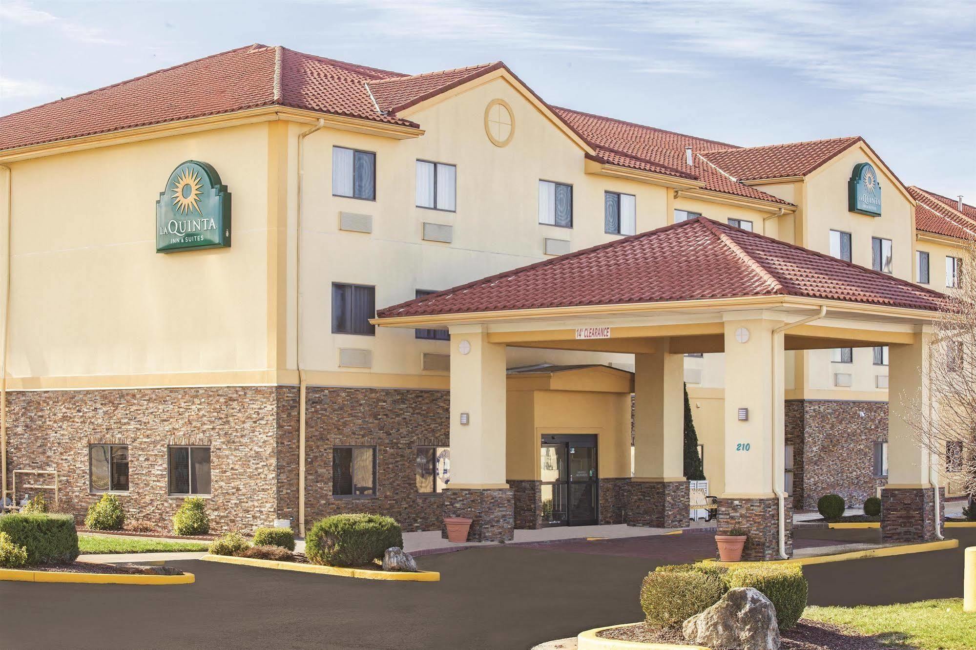 Hotel La Quinta By Wyndham Elizabethtown Exterior foto